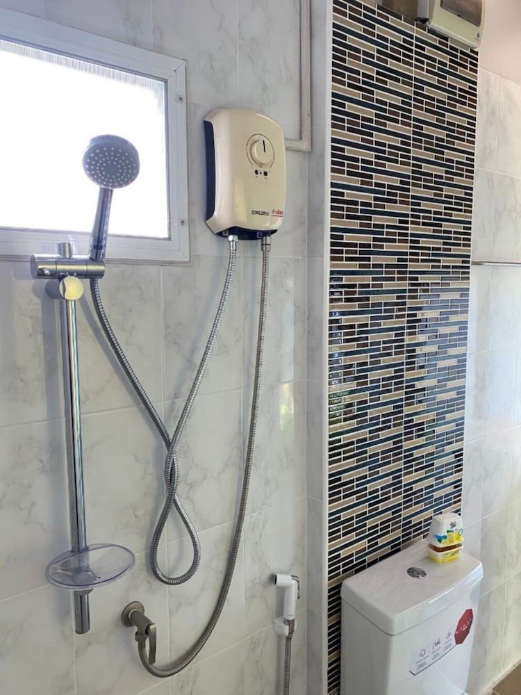 Kurina Hotel Deluxe Double Room 4