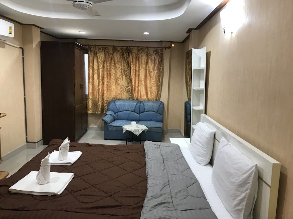 undefined President Apartment 7