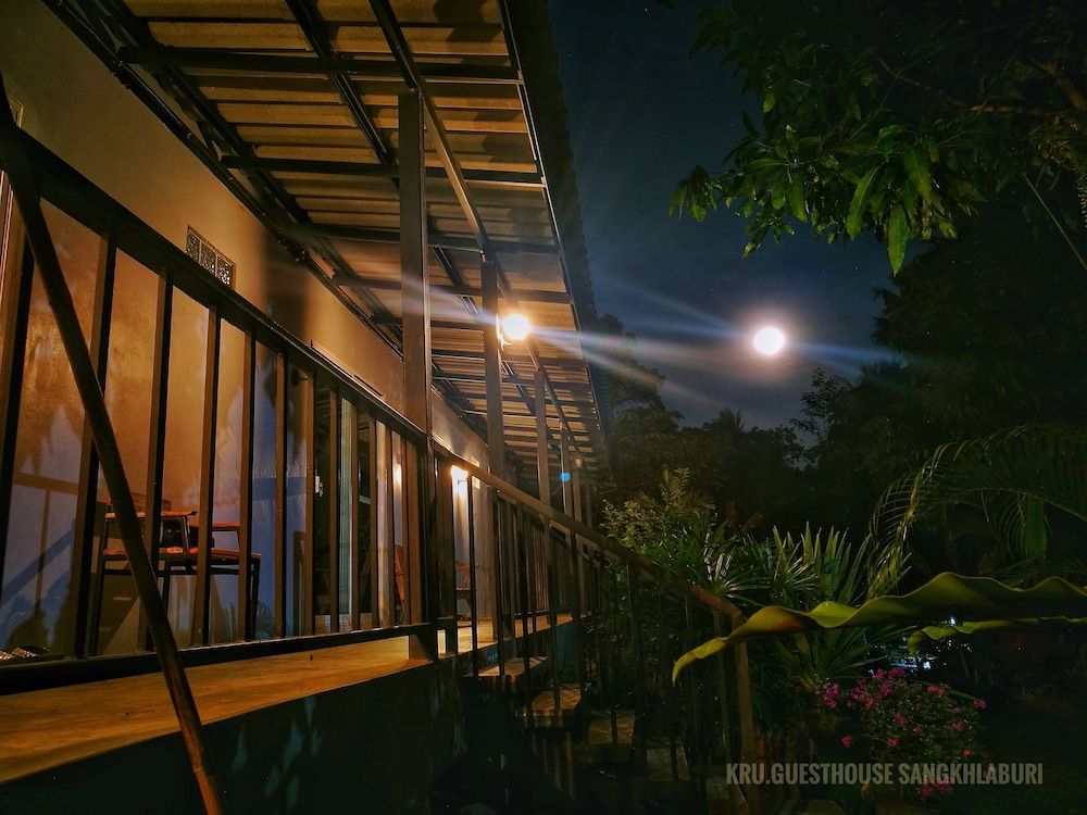 Kru Guesthouse