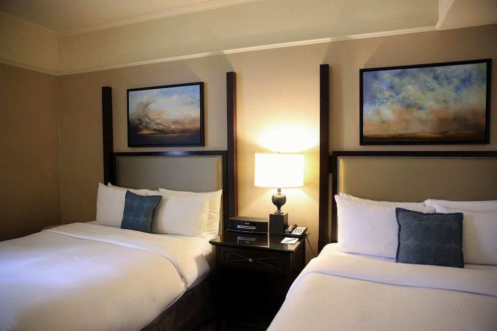 Fairmont Palliser Double Room, 2 Double Beds 2