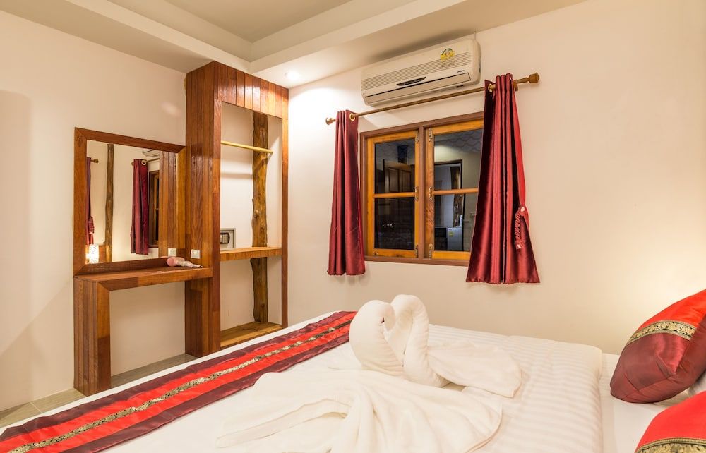 Pinthong Aonang Villa 2-Bedroom Villa 9