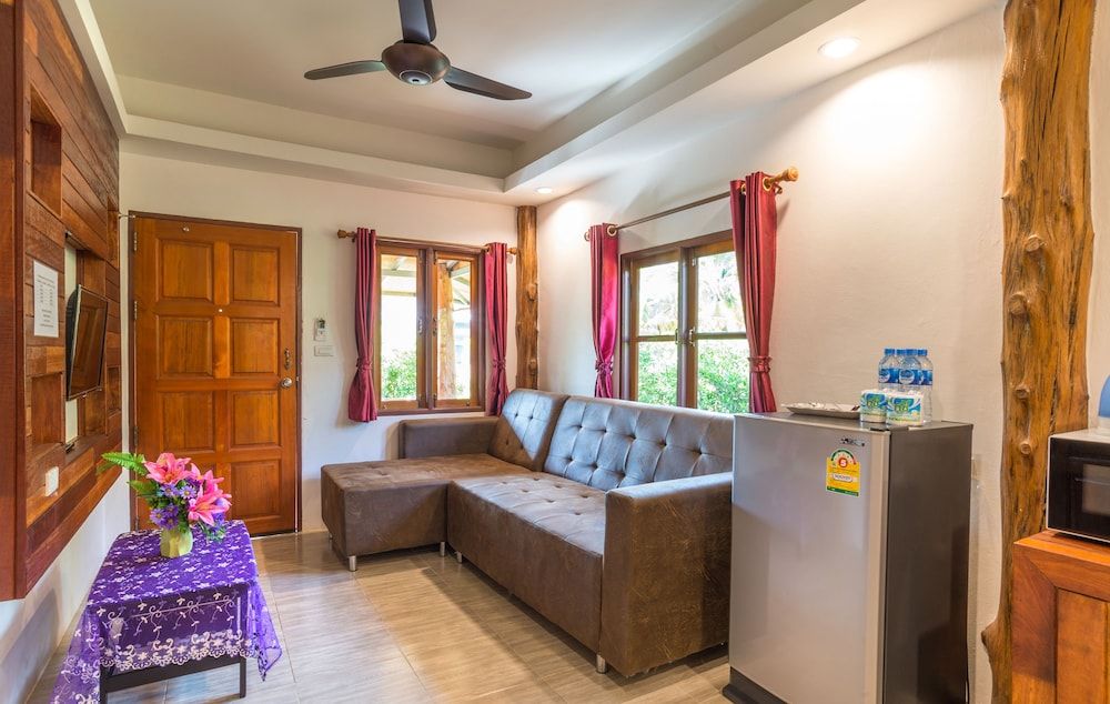 Pinthong Aonang Villa 2-Bedroom Villa 7