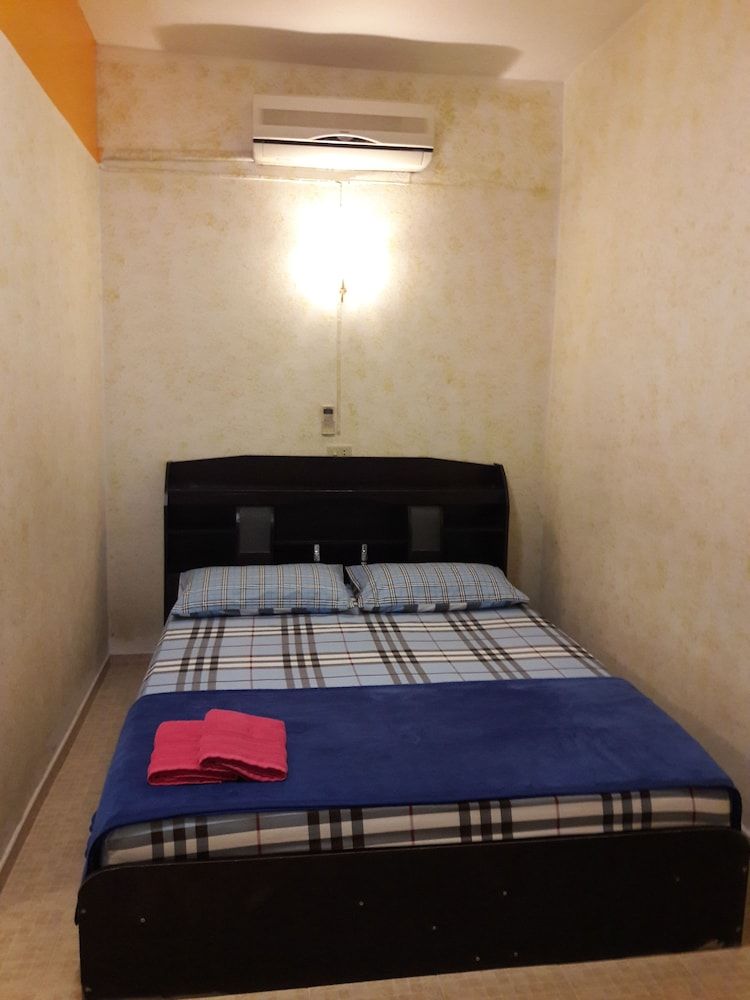 JP Hometel Standard Double Room - No TV 11