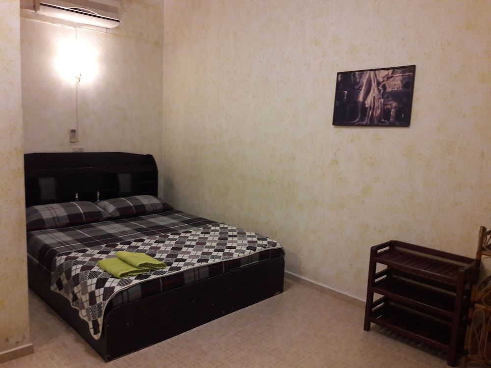 JP Hometel Standard Double Room - No TV 23