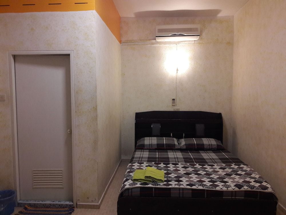 JP Hometel Standard Double Room - No TV 30