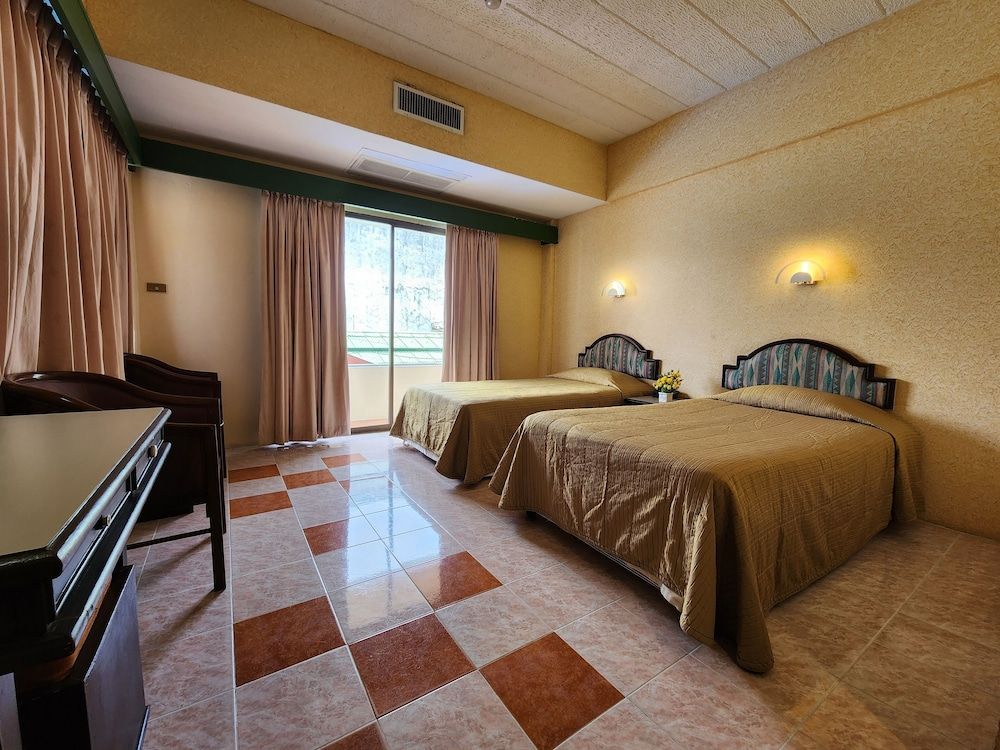 Pattaya Garden Resort Standard Twin Room, 2 Twin Beds 6