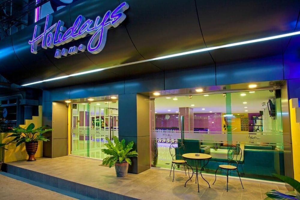 undefined Holidays Home 2