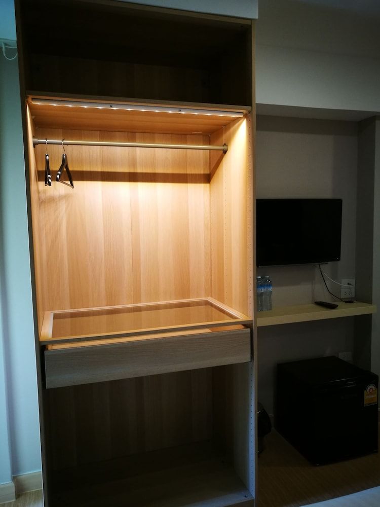 undefined The Hubitat - Hostel 7