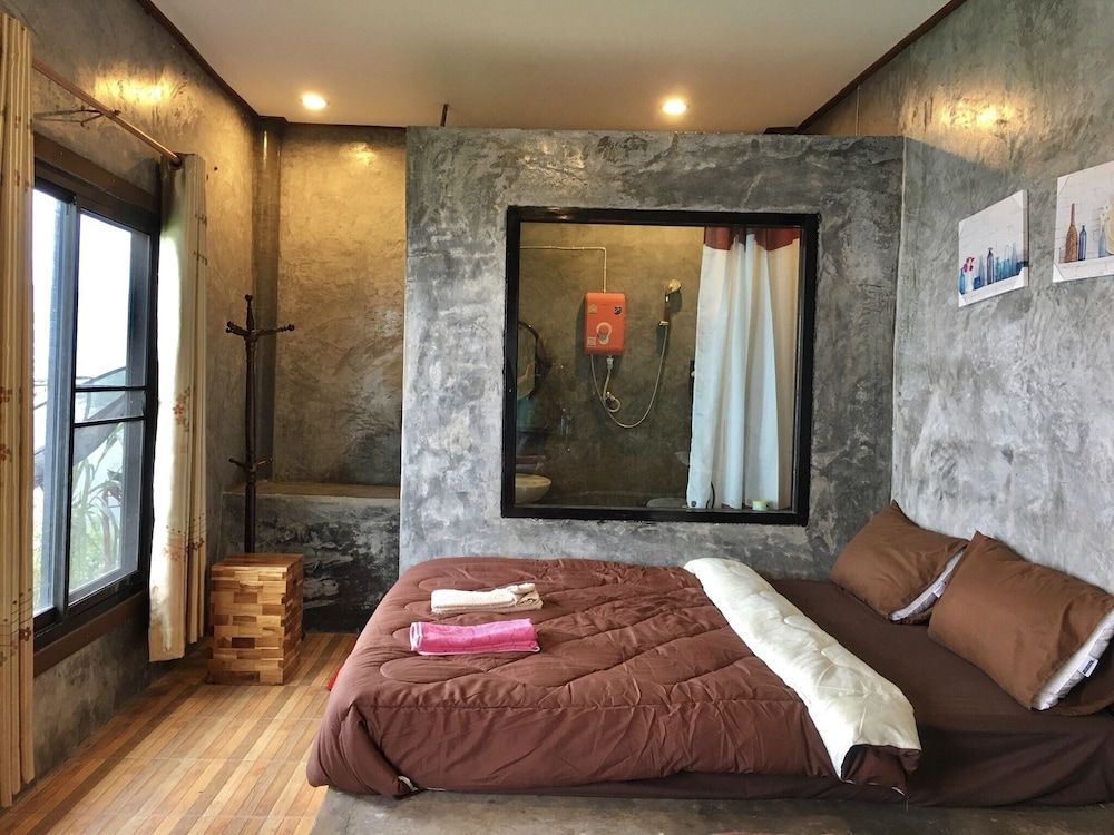 Seemok Resort Room for 4 People