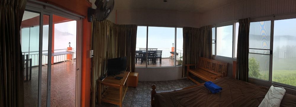 Seemok Resort Room for 4 People 19
