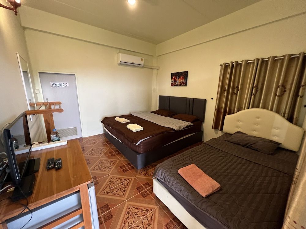 Seemok Resort Room for 2 People 6