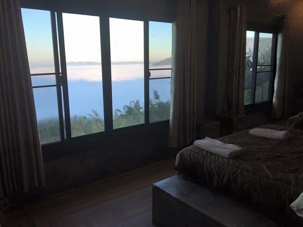 Seemok Resort Room for 4 People 16