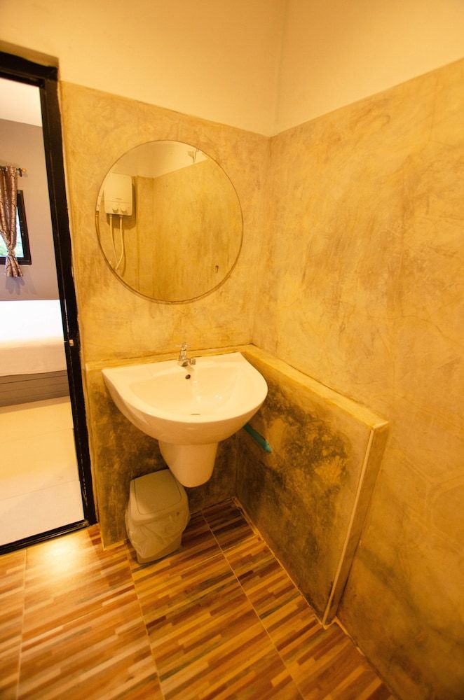 The Rest Hotel Standard Double Room 12