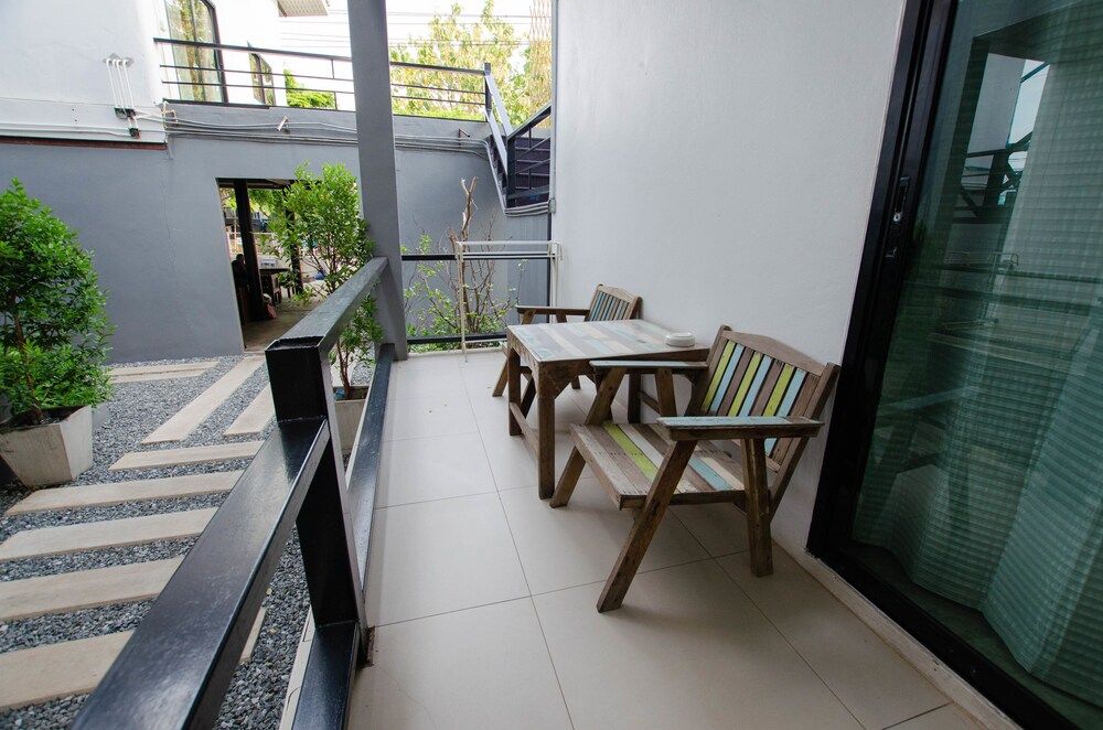 The Rest Hotel Superior Double Room 6