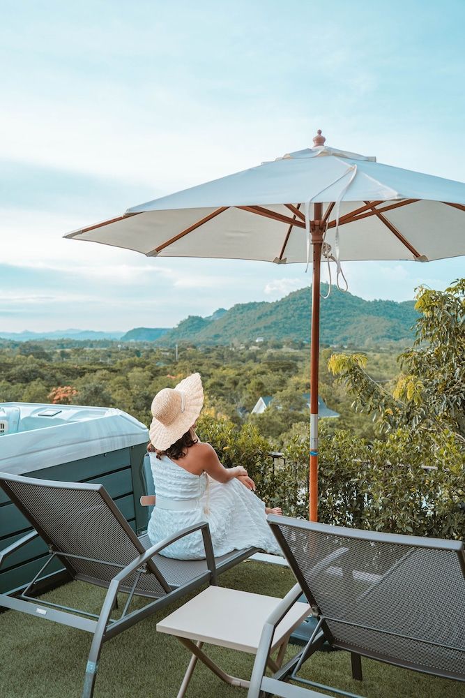 Te Mata Glamping Khao Yai Hillrock Residence 5