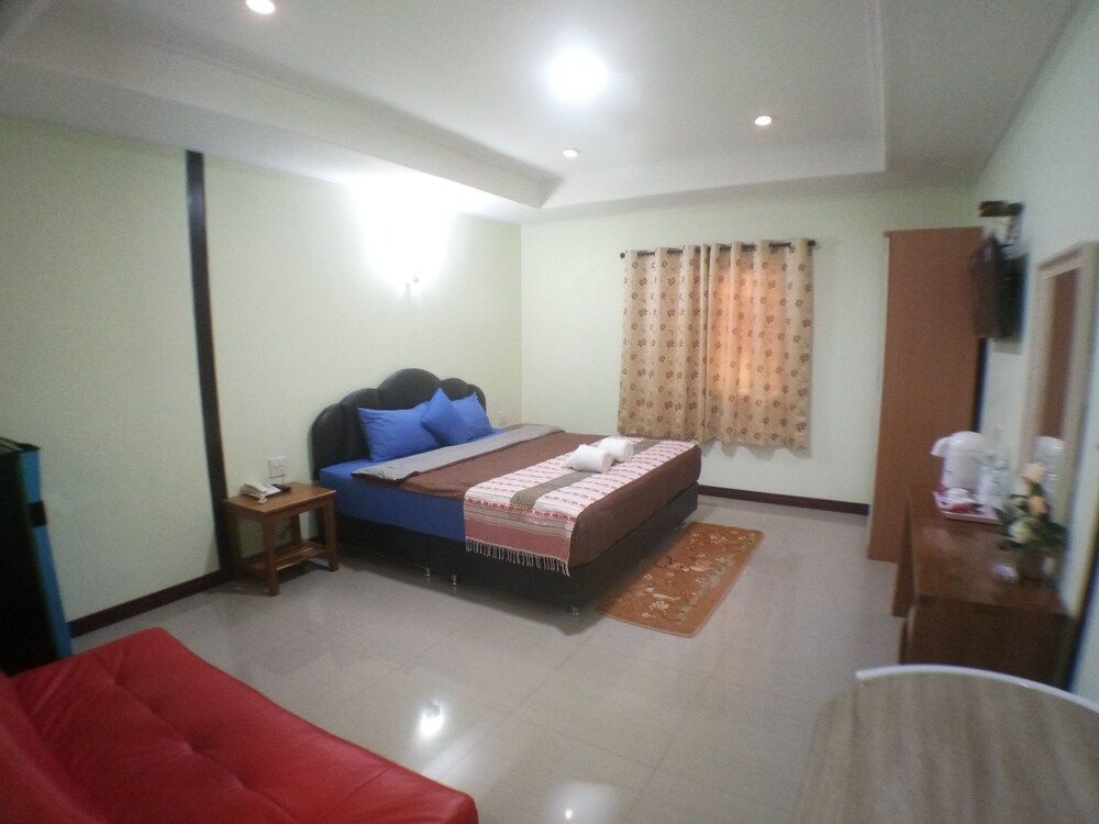 Hi Tech Resort Double Room 9