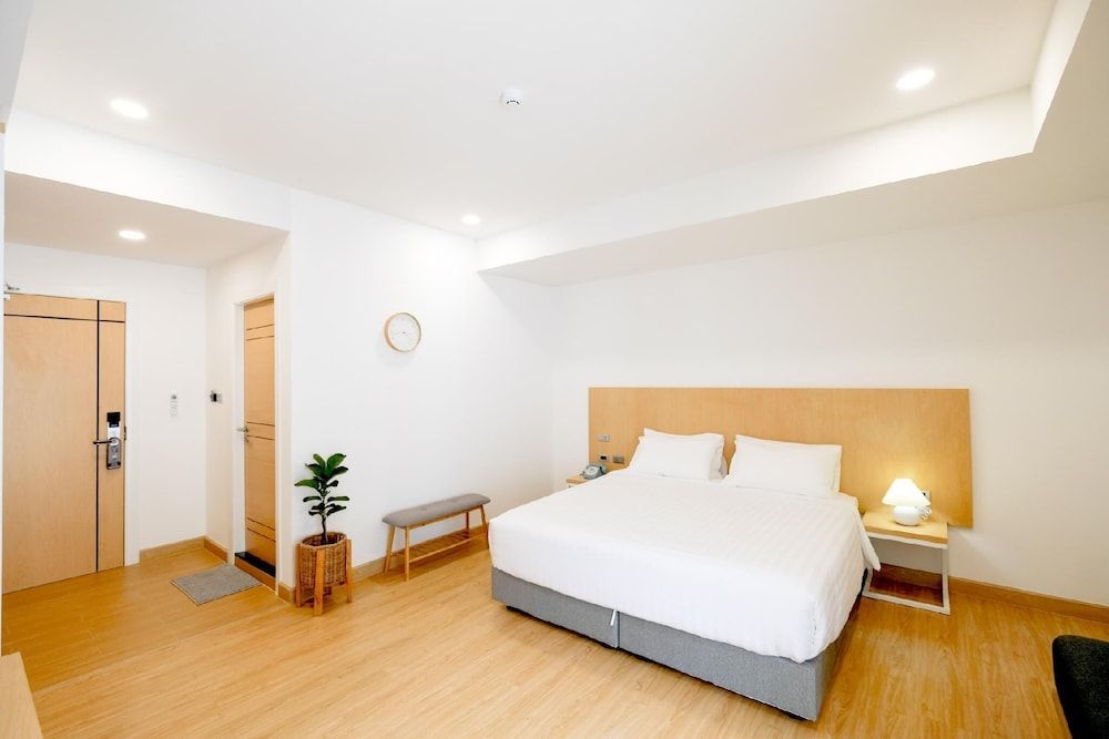 undefined The Tung 7