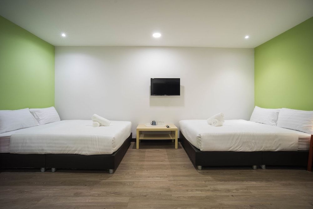 undefined The M Pool Villas Bangkok - BTS Ekkamai 8