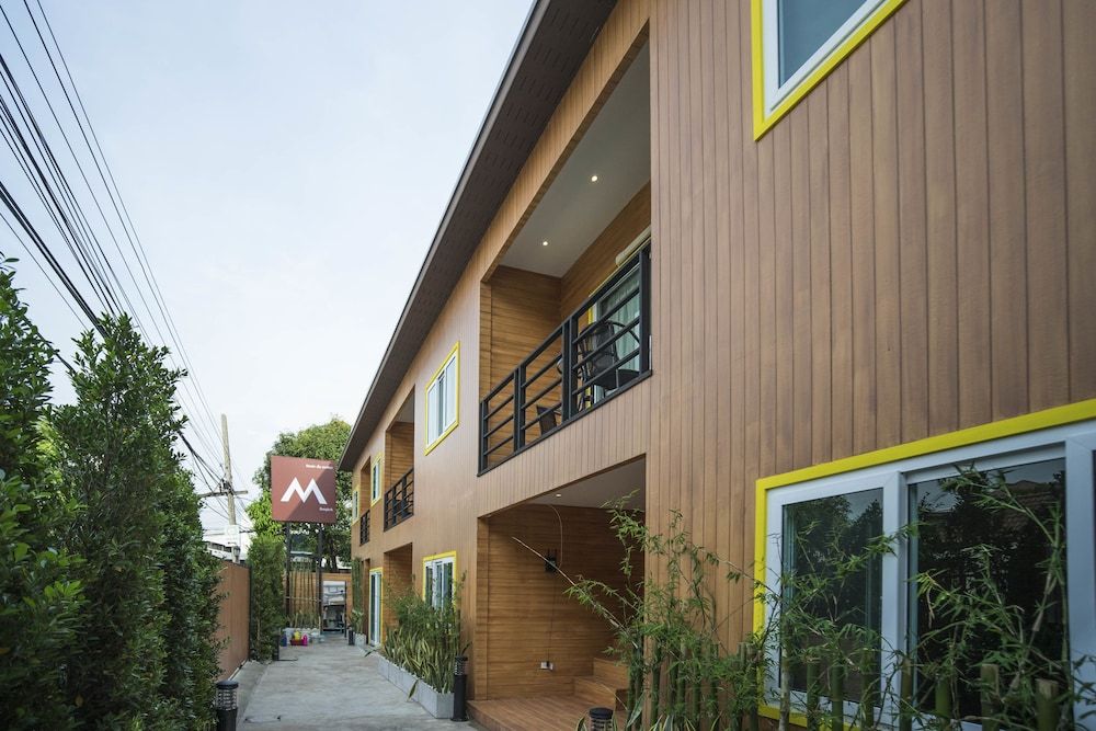 undefined The M Pool Villas Bangkok - BTS Ekkamai 3