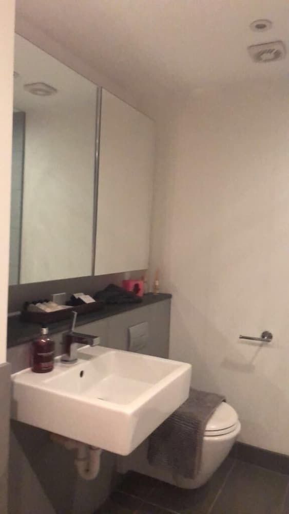 undefined Zulu Mews 10