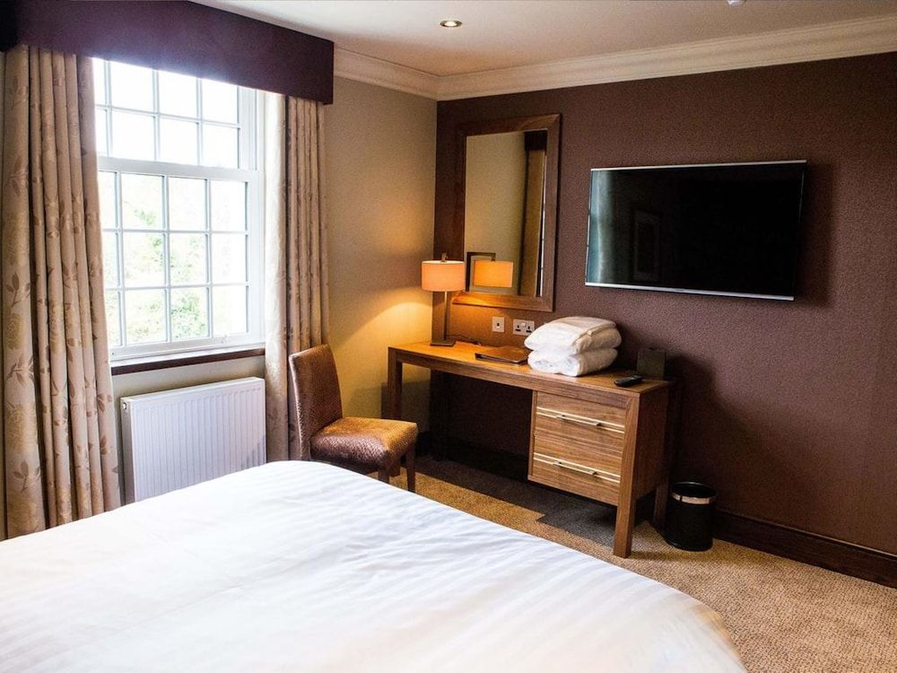 The Busby Hotel Comfort Double Room 2