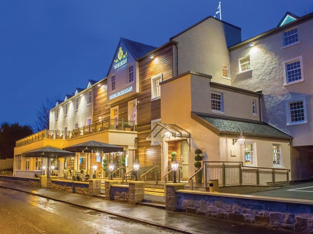 undefined The Busby Hotel