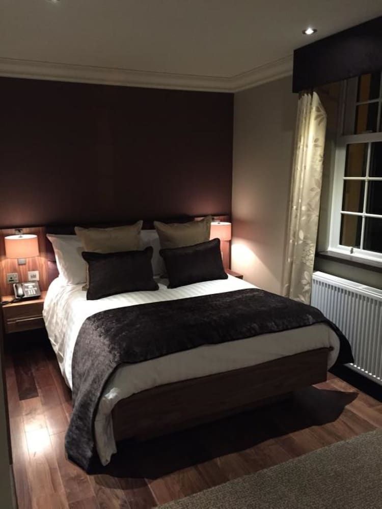 The Busby Hotel Comfort Double Room 3