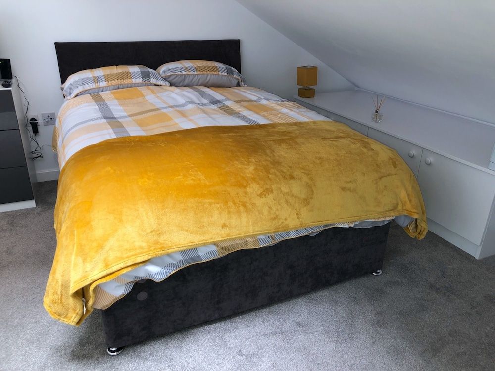 City Studio, 1 Double Bed
