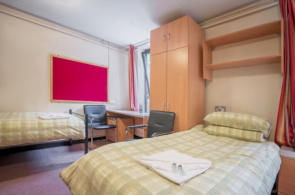 undefined LSE Rosebery Hall - Campus Accommodation 2