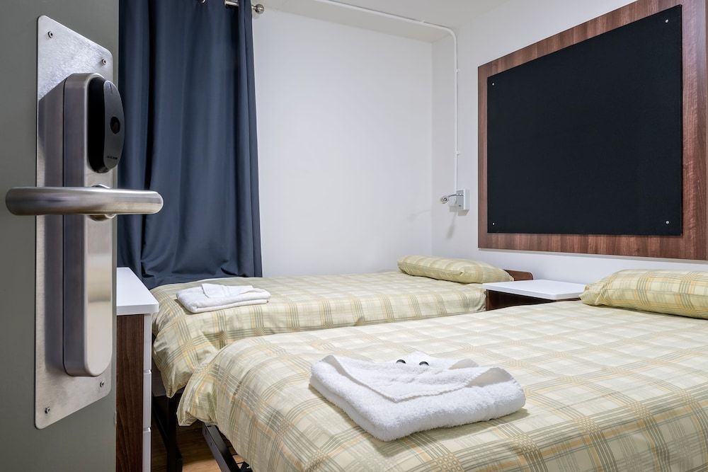 undefined LSE Rosebery Hall - Campus Accommodation 4