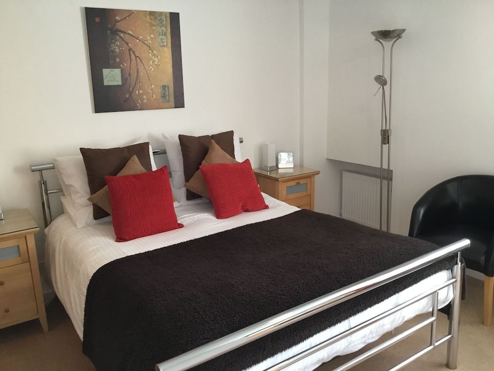 Executive Room (Room6)
