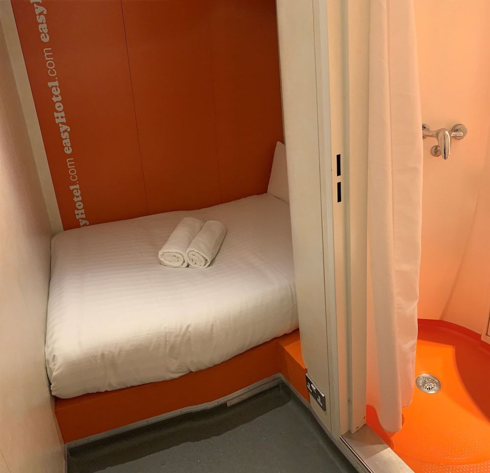 undefined Easyhotel South Kensington 6