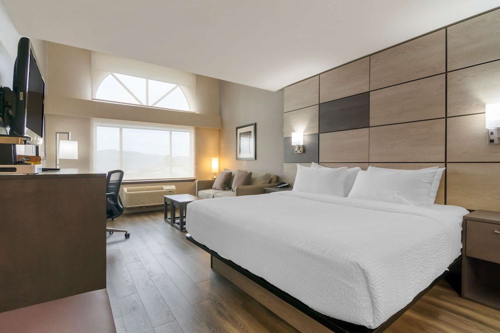 undefined Best Western Premier Aberdeen Kamloops 2
