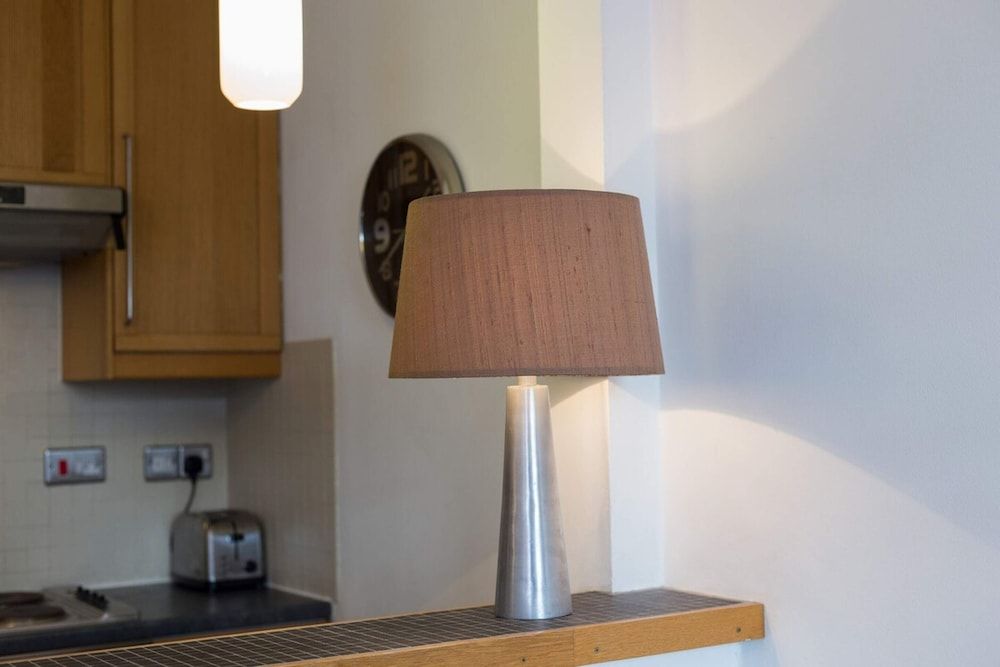 undefined 1 Bedroom Apartment in Notting Hill Accommodates 2 8