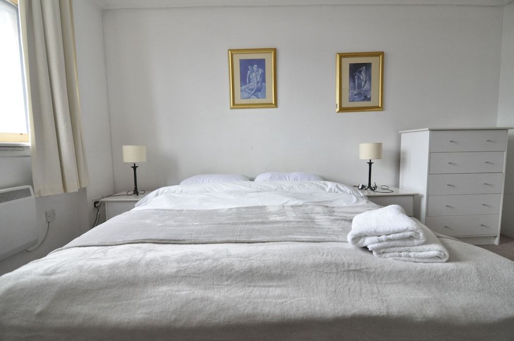 undefined CityGate Old Street 2