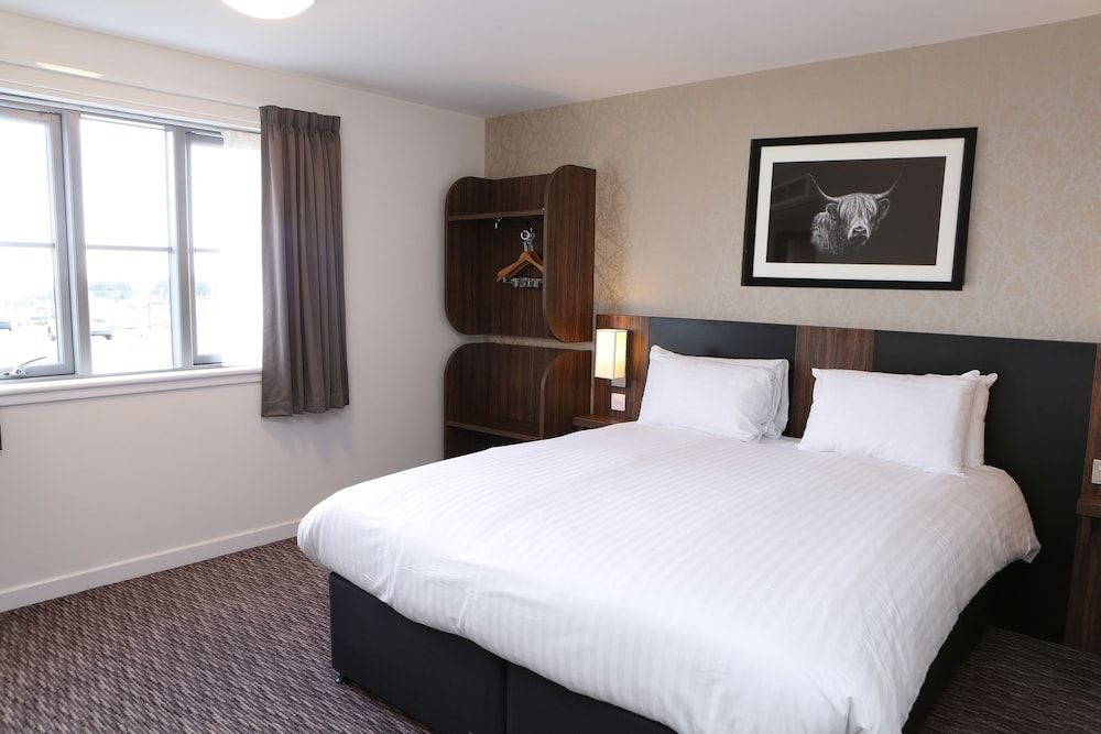 Harbour Spring, Peterhead by Marston's Inns Double Room 3