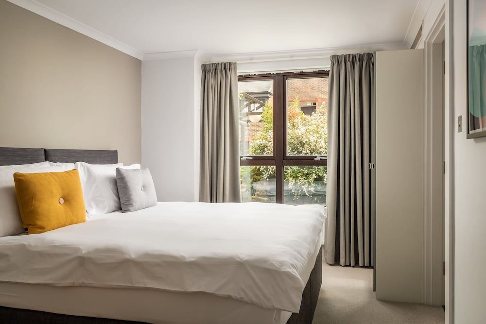 Standard Apartment, 1 King Bed, Non Smoking, Kitchen