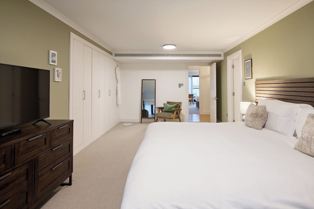 undefined Monarch House Serviced Apartments 10