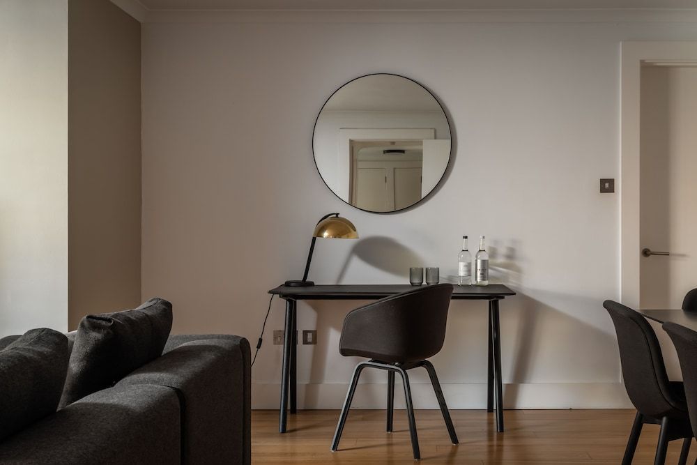 undefined Monarch House Serviced Apartments 2