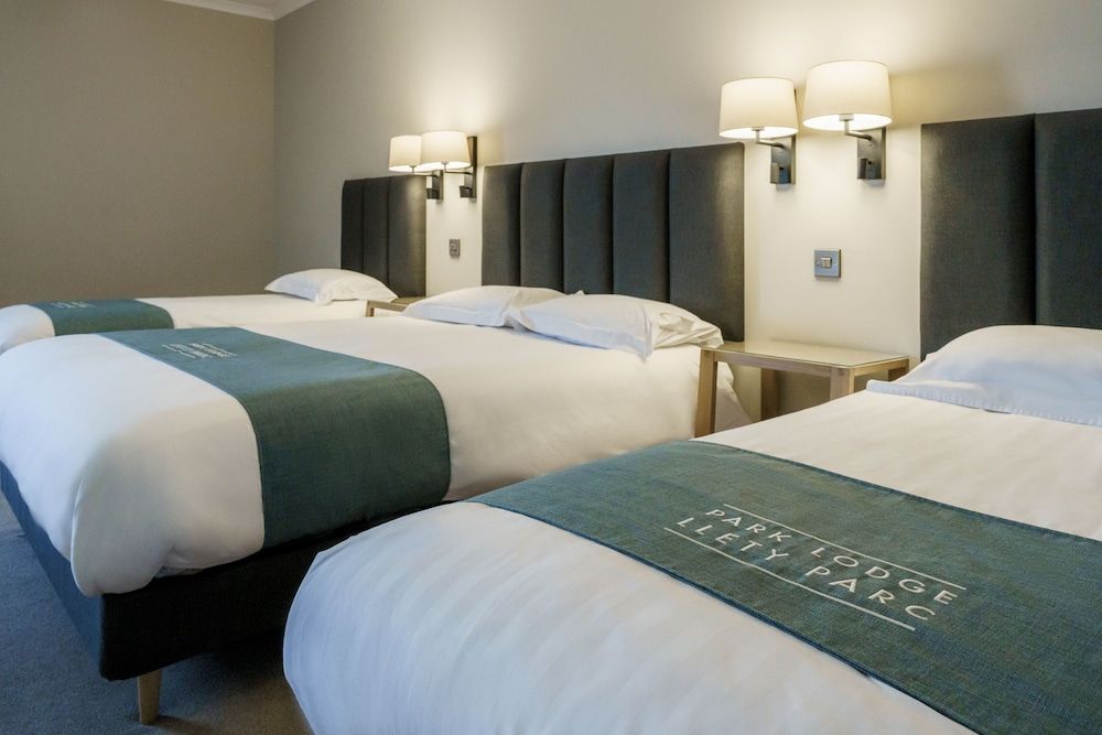 Aberystwyth Park Lodge Family Quadruple Room 2