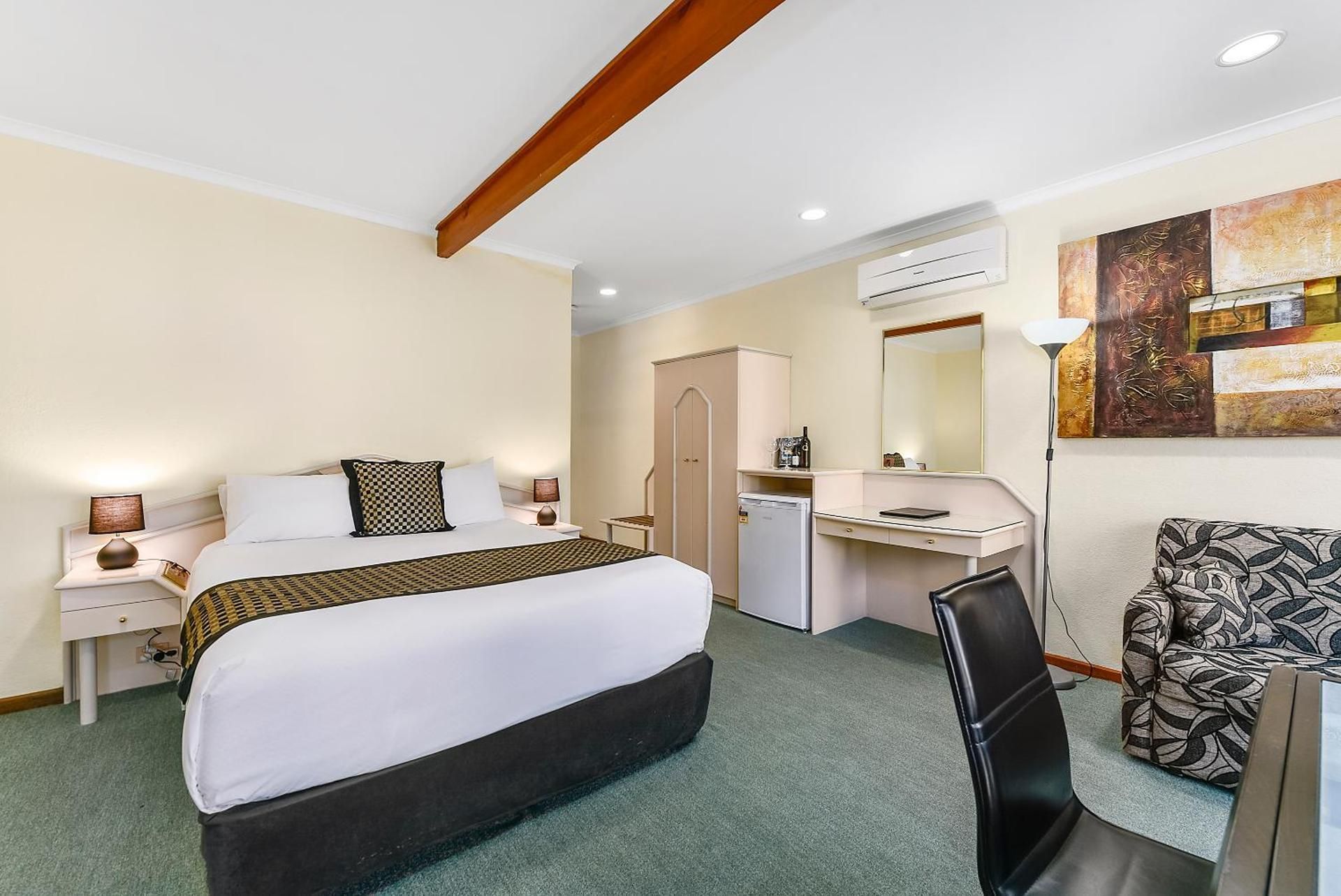 Executive Spa Room