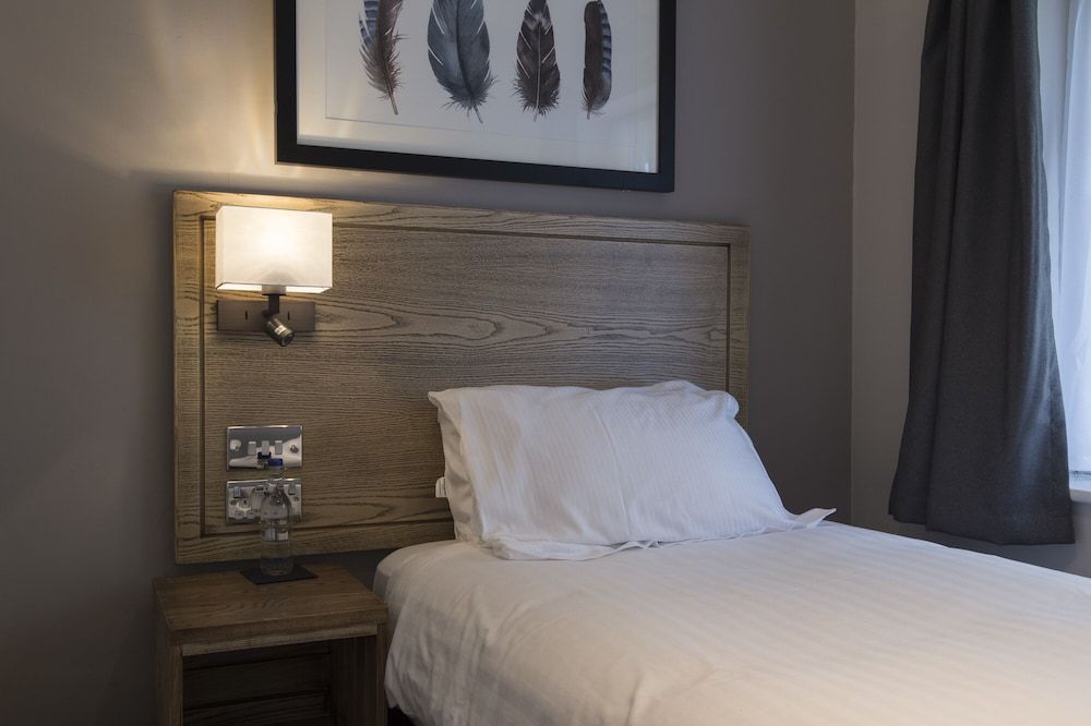 Owl, Hambleton by Marston's Inns Standard Single Room 3