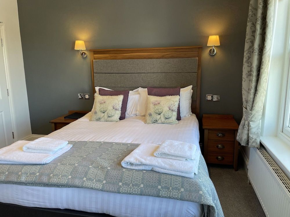 The Jug & Bottle Standard Double Room 12