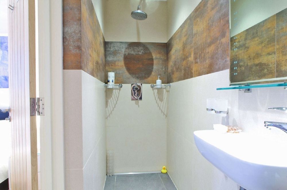 The London Agent Chelsea Finborough Apartment, 3 Bedrooms 15