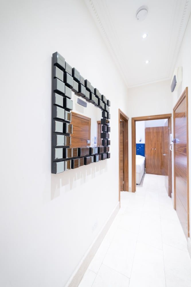 Hyde Park Place Deluxe Apartment, 2 Bedrooms 34