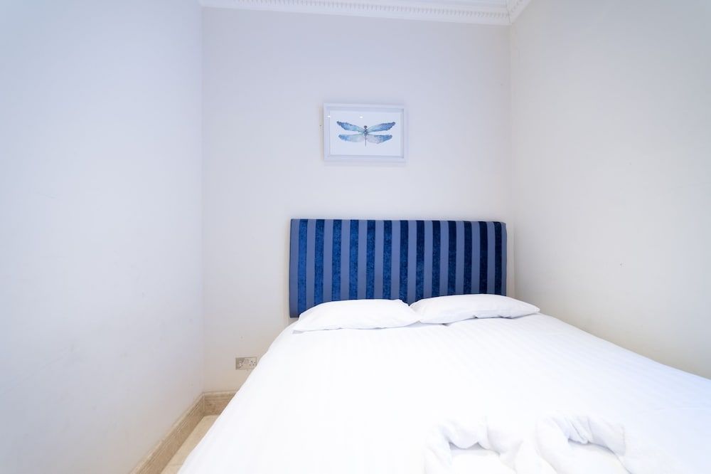 Hyde Park Place Deluxe Apartment, 2 Bedrooms 14