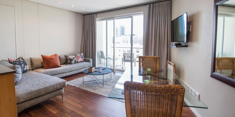 Waterfront Village Luxury Apartment, 1 Bedroom 6