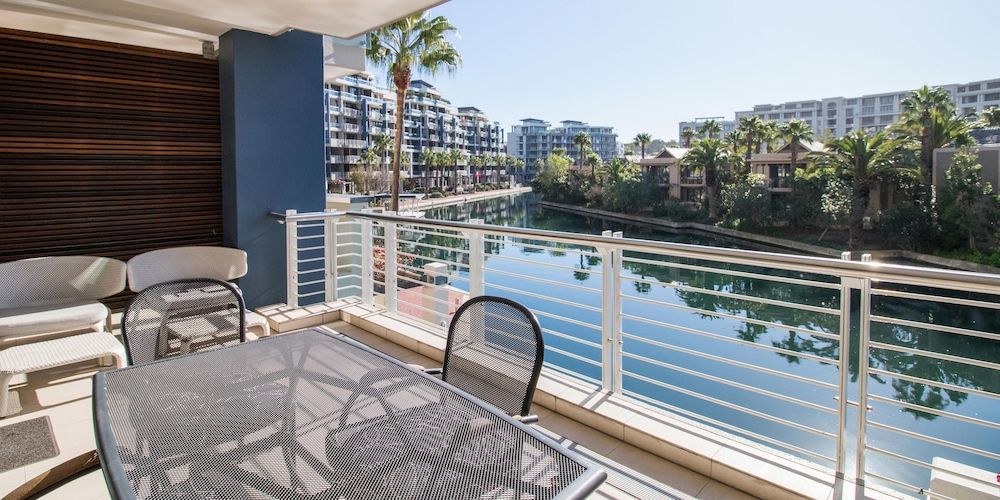 Waterfront Village Luxury Apartment, 1 Bedroom 9