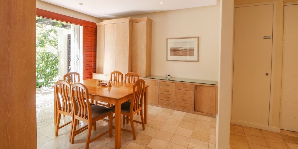 Waterfront Village Standard Apartment, 2 Bedrooms 4