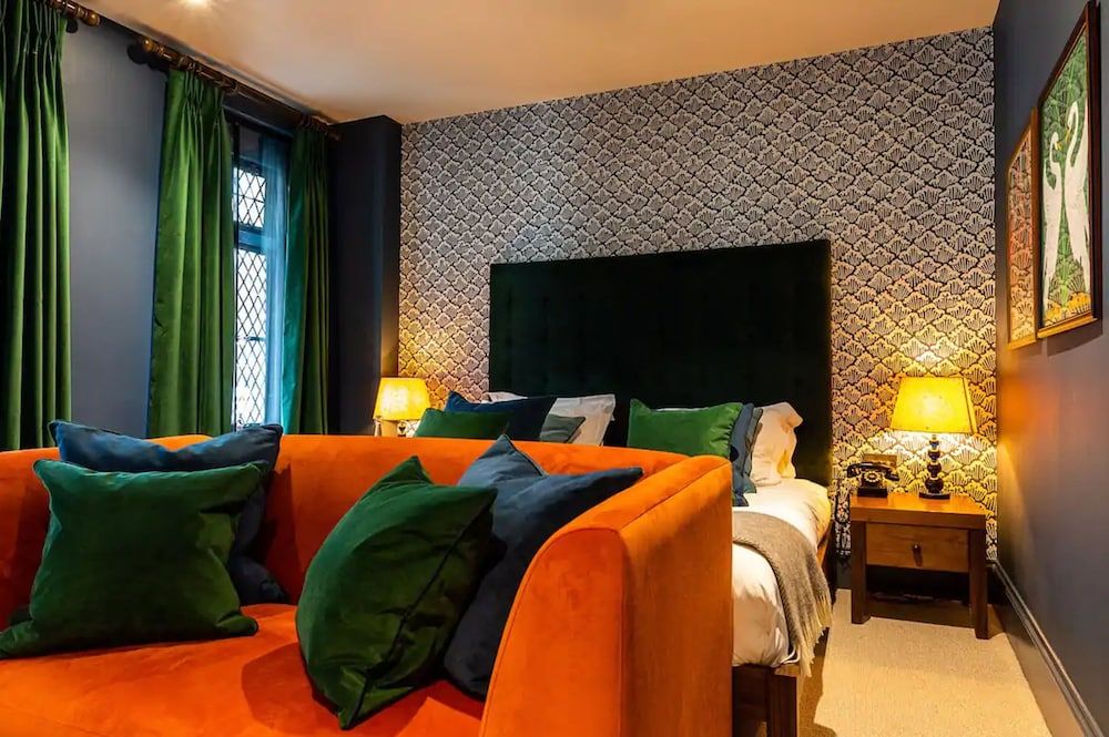 Fox and Anchor Premium Double Room, 1 Double Bed 7